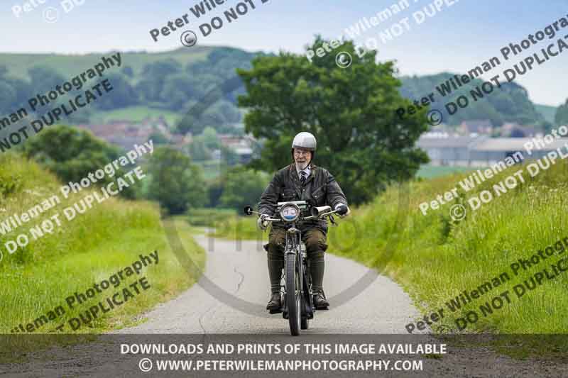 Vintage motorcycle club;eventdigitalimages;no limits trackdays;peter wileman photography;vintage motocycles;vmcc banbury run photographs